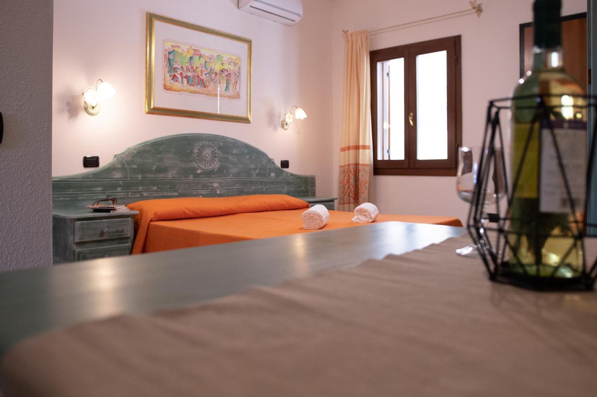 Residence Cala Viola Cala Liberotto Luaran gambar